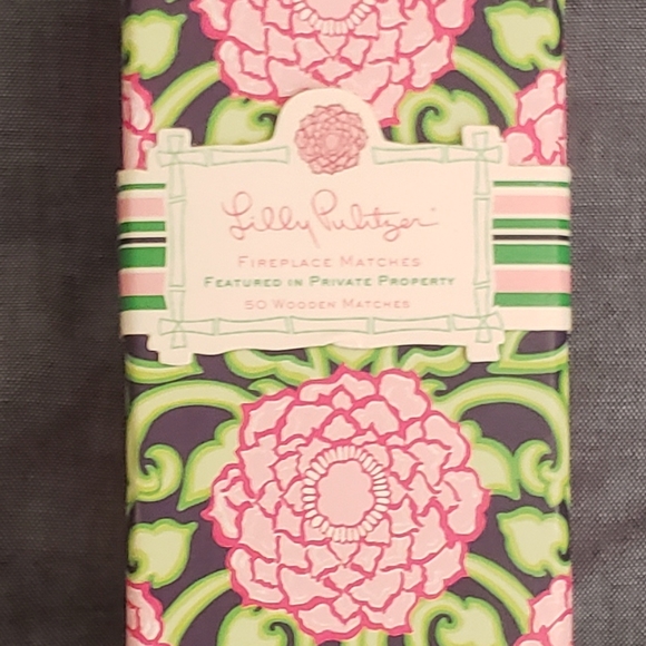 NWT Lilly Pulitzer Fireplace Matches - Picture 3 of 4